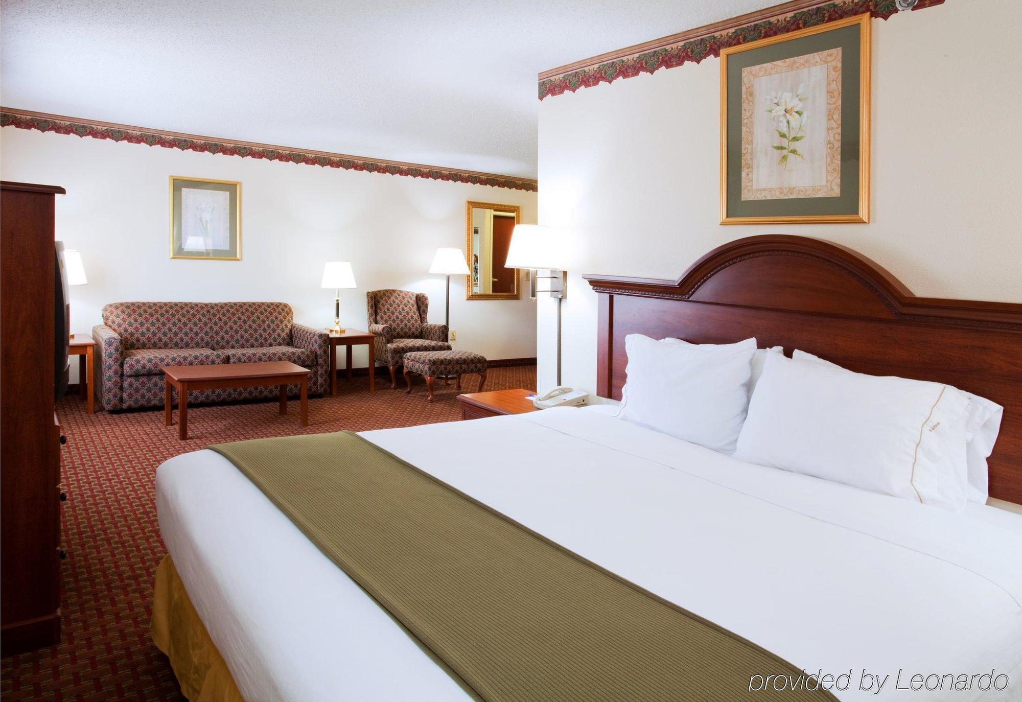 Holiday Inn Express Hillsville By Ihg Dış mekan fotoğraf