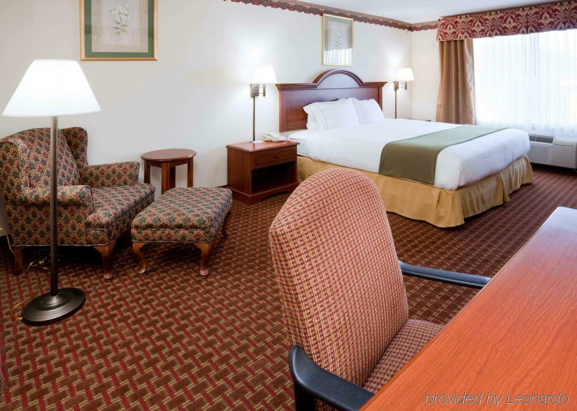 Holiday Inn Express Hillsville By Ihg Dış mekan fotoğraf