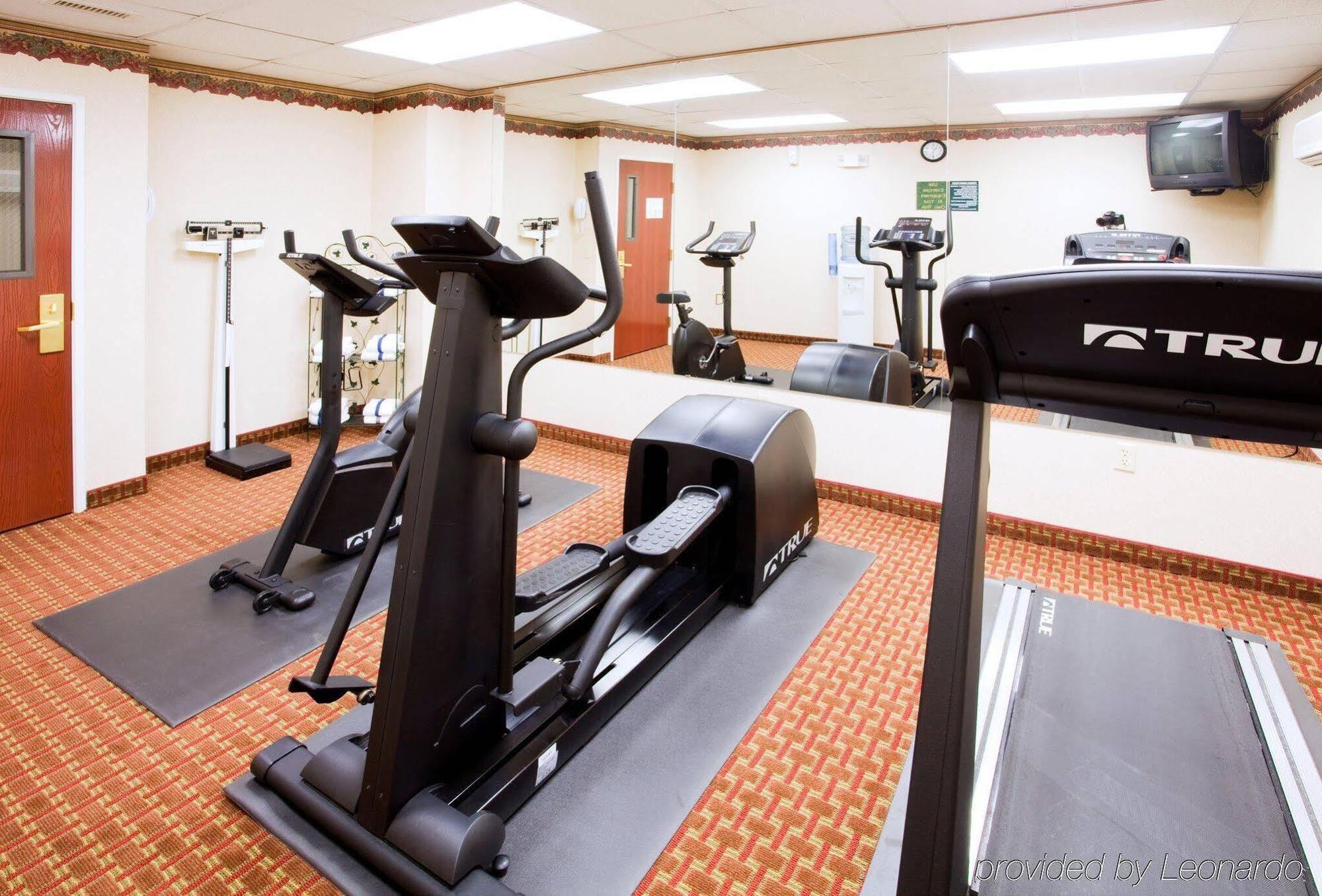 Holiday Inn Express Hillsville By Ihg Dış mekan fotoğraf